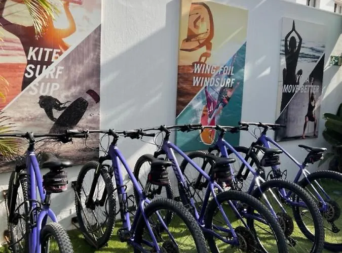 Bristol Terrace Con Giardino Privato Esterno شقة