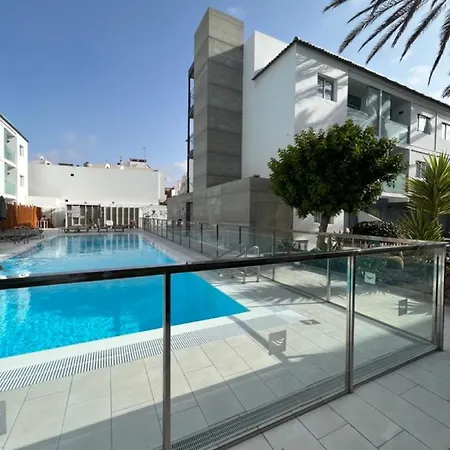 Corralejo Bristol terrace Apartment con giardino privato esterno Appartamento