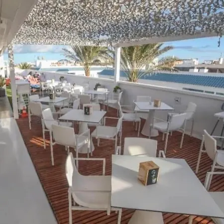 Corralejo Bristol terrace Apartment con giardino privato esterno Appartamento