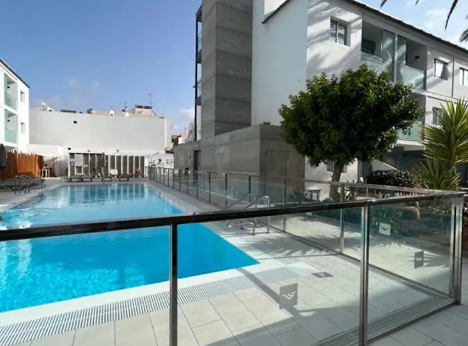 Bristol Terrace Con Giardino Privato Esterno Διαμέρισμα